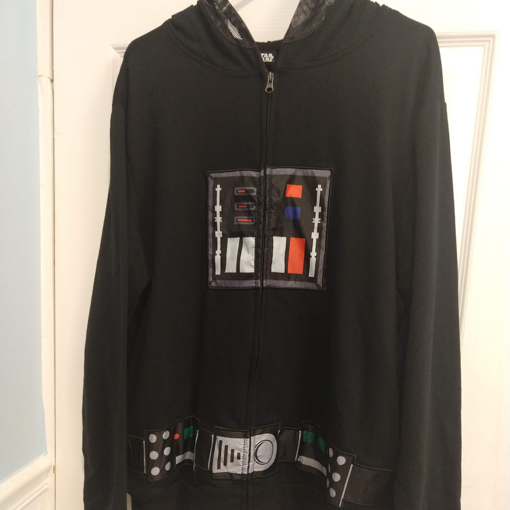 Darth Vader Hoodie NWOT Men's (L)